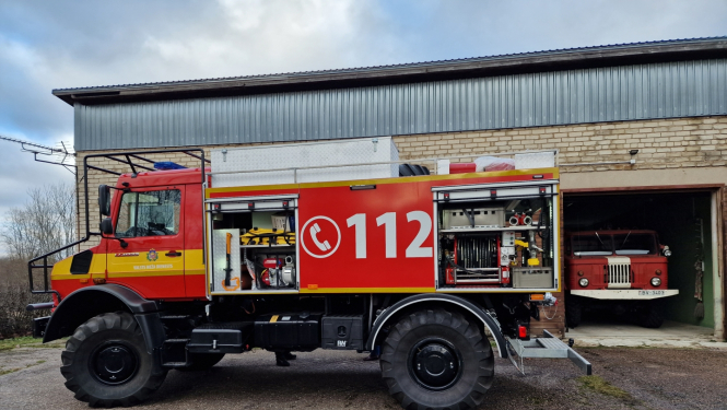 Mercedes Benz Unimog U4023