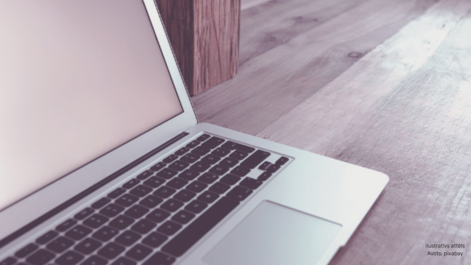 Ilustratīvs attēls, dators